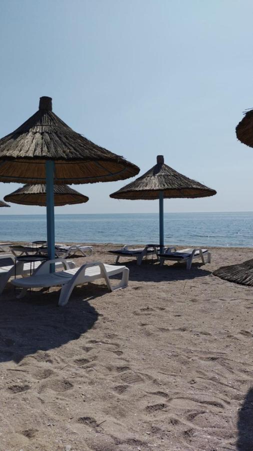 Blaxy Resort Stefi Cu Acces La Piscine Gratuit Douăzeci şi Trei August Eksteriør billede