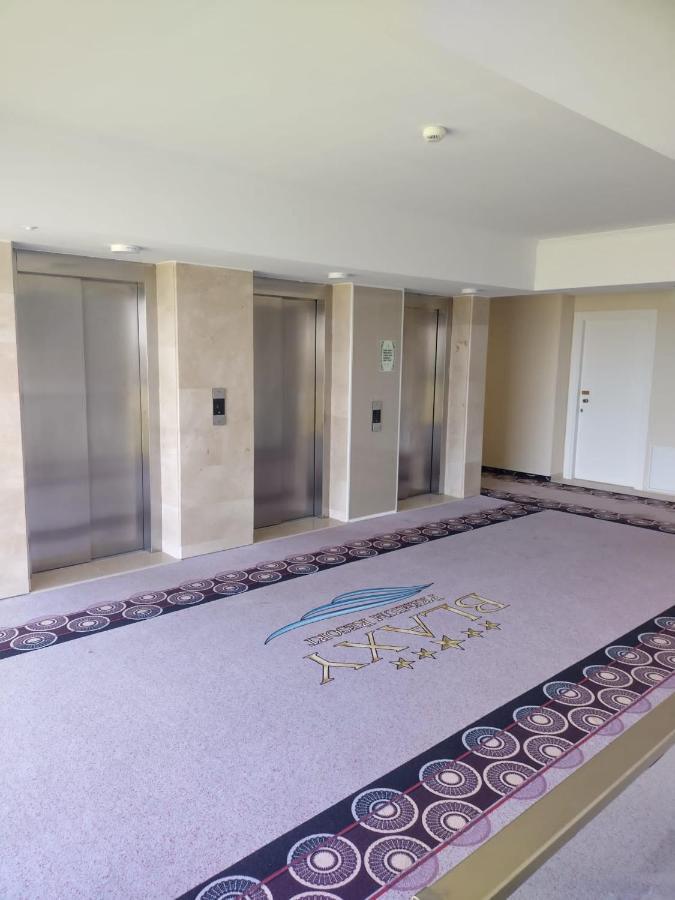Blaxy Resort Stefi Cu Acces La Piscine Gratuit Douăzeci şi Trei August Eksteriør billede