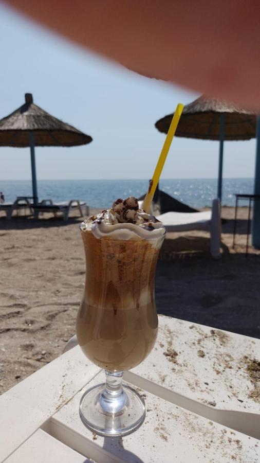 Blaxy Resort Stefi Cu Acces La Piscine Gratuit Douăzeci şi Trei August Eksteriør billede